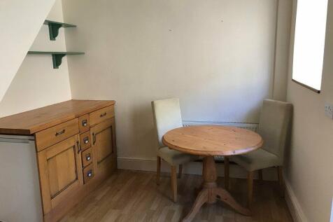 Manchester Road, Thurlstone, Sheffield, South Yorkshire, S36 9QS photo 5