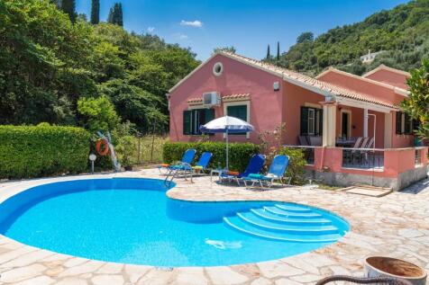 House and pool