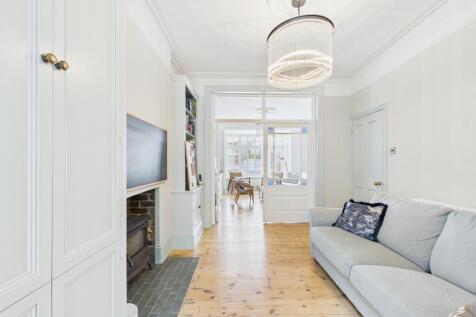 CAM03519G0-PR0342...