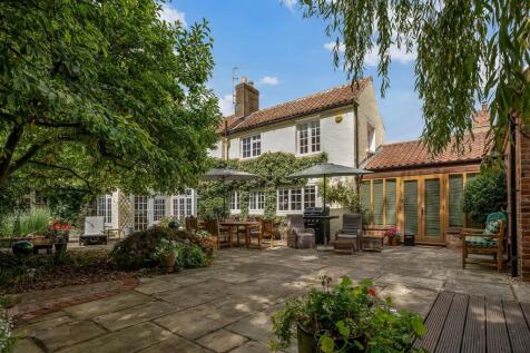 Spindlecroft WEB PH-25.jpg