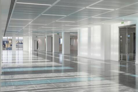 210 Pentonville  on floor 2.jpg