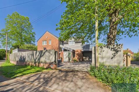 Fox Lodge, Foxton