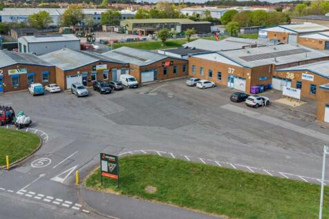 8641572-exterior05-800.jpg