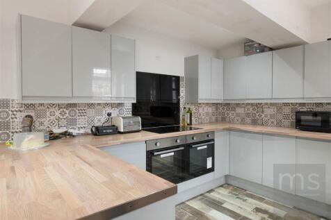 6-bed semi-detached on BILLS INCLUDED £160pppw Ilkeston Road, Lenton, Nottingham, £4,160/mo