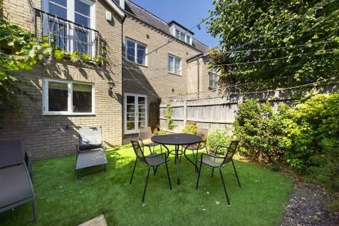 Fairsford Place, Cambridge photo 3