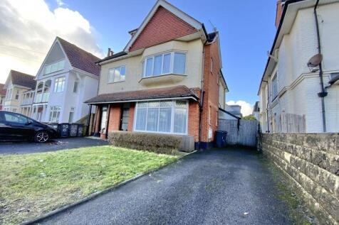 Bournemouth, BH6 - property photo