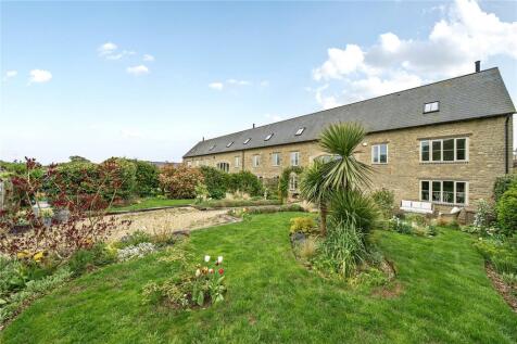 Garden To House