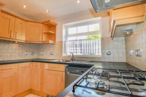 Chelmer Close, Bedford photo 4