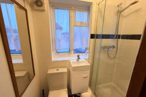 WhatsApp Image 2025-12-18 at 11.05.08 (3).jpeg