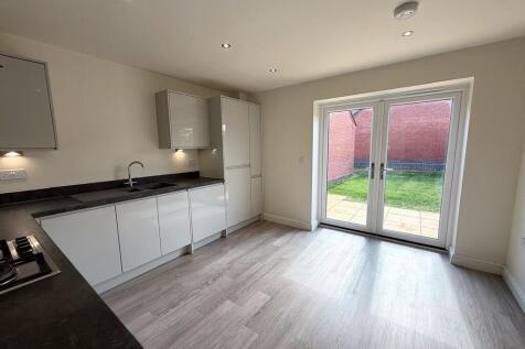 Fairfields, Branston, Burton Upon Trent photo 3