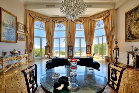 Dining room Wooden floor High ceiling Chandelier