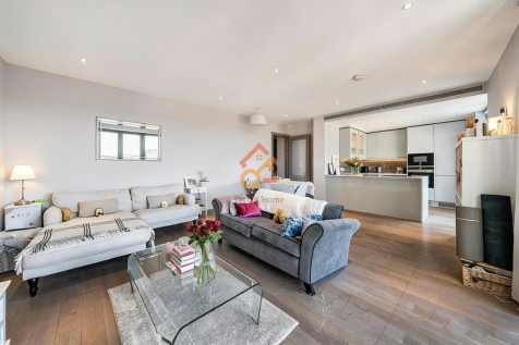 London, SW18 - property photo
