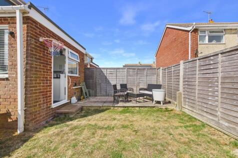 Rear garden (2)