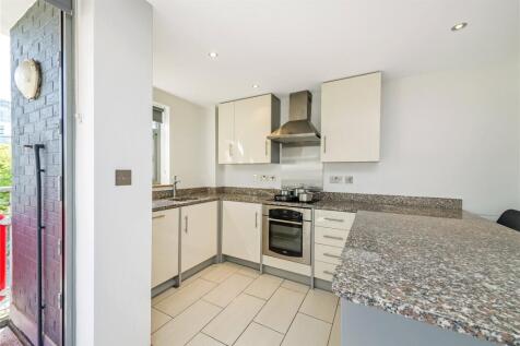 Reception/Kitchen