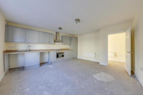 Living / Kitchen Alt