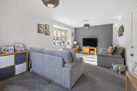 Living Room-2