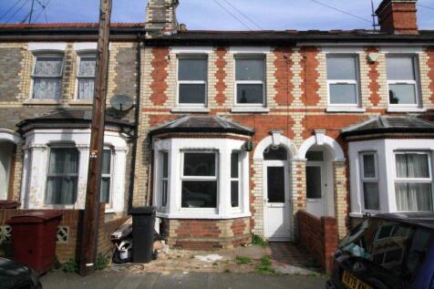 3-bed terraced on Grange Avenue, Reading, £1,800/mo