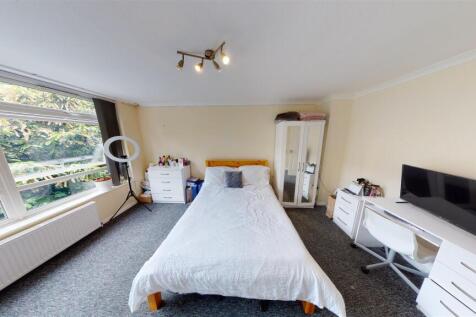 First Floor Rear Room