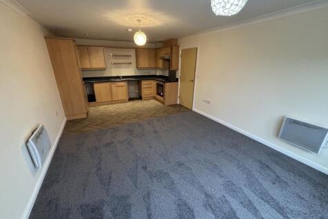 Boleyn House, Roche Close, Rochford, Essex photo 3