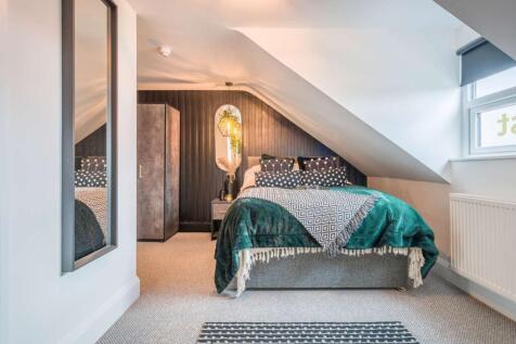 53 Market Street Hoylake CH472BQ 003.jpg