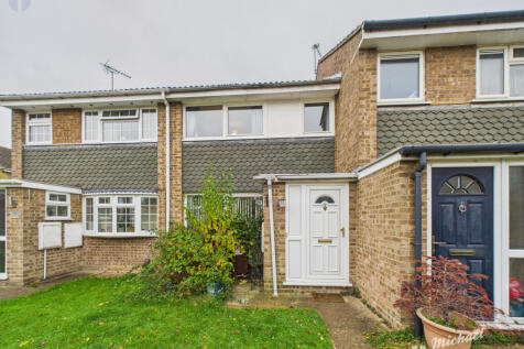 CAM03218G0-PR0814-STILL013