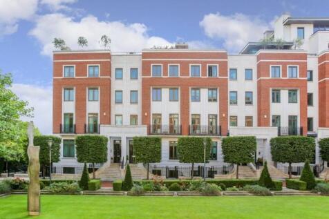 property in Thornwood Gardens, 
Kensington, W8