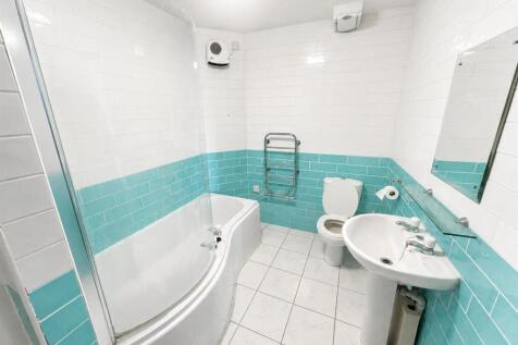Bathroom.jpeg
