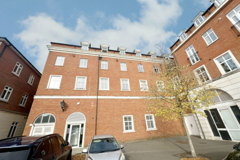 Solihull, B90 - property photo