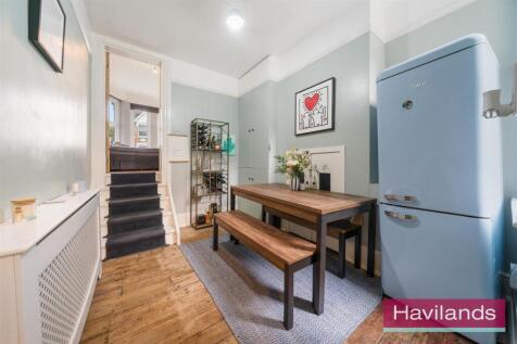 Palmerston Crescent-8.jpg