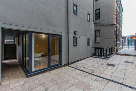 Churchill Villas 35-7.jpg