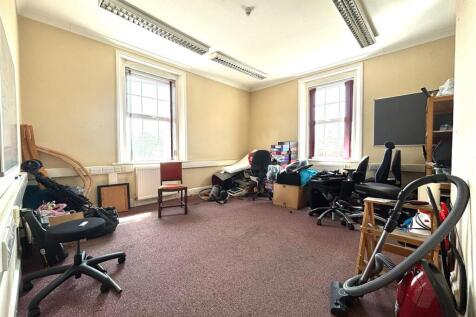 Office to rent Image 5