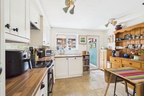 Saxmundham, IP17 - property photo