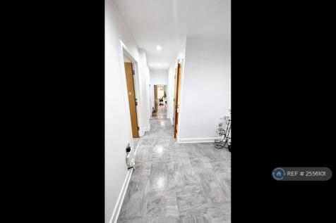 Spacious Entrance Lobby