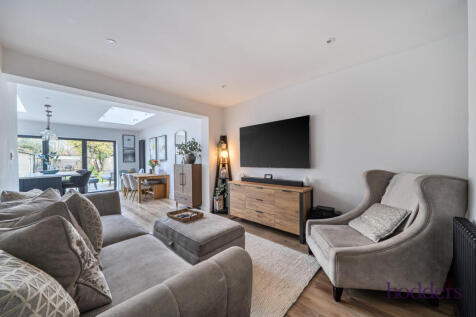 927d0ce8-5f12-471...