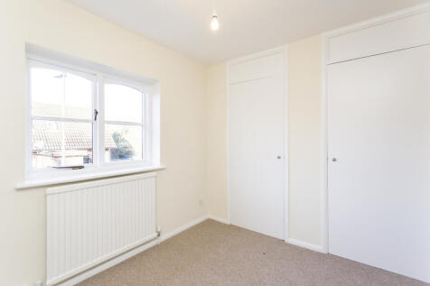 Lombardy Rise, Waterlooville, PO7 photo 5