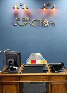Office to rent Image 10