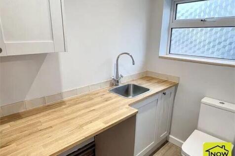 Corkhill Lane, Normanton, Southwell, Nottinghamshire.  photo 4