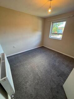 Linnet Grove, Birchwood, Warrington photo 3