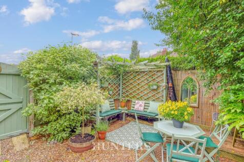 Worcester Road (6).jpg