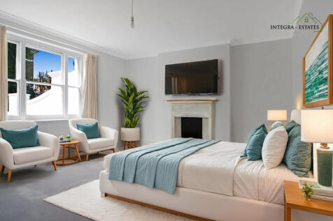 Bedroom 2 Staged-min