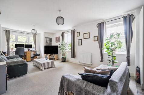 1361632-9-68dfc0b...