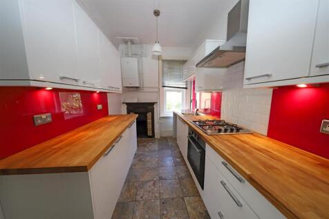 nicholas james thron rd kitchen_.jpg