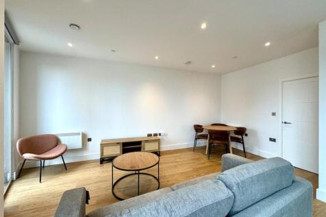 Lounge pic 5.jpeg