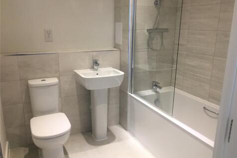 Baronet House, London, NW10 photo 4