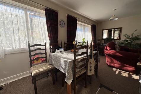 Hove Court, Lee-On-The-Solent photo 5