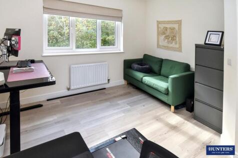 Bedroom 2 Home office