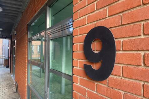 Office to rent Image 3