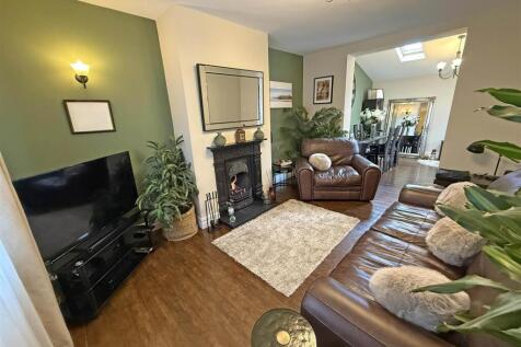 Living room.jpg