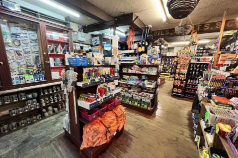 Workshop for sale Image 3