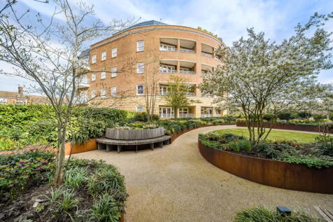 Oxted, RH8 - property photo